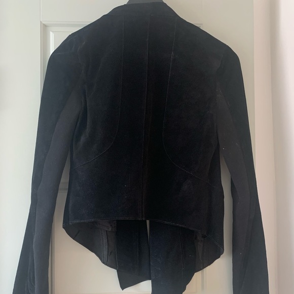 Le Chateau | Suede Jacket - Picture 2 of 5